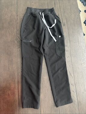 Figs Black Drawstring Cargo Scrub Pants